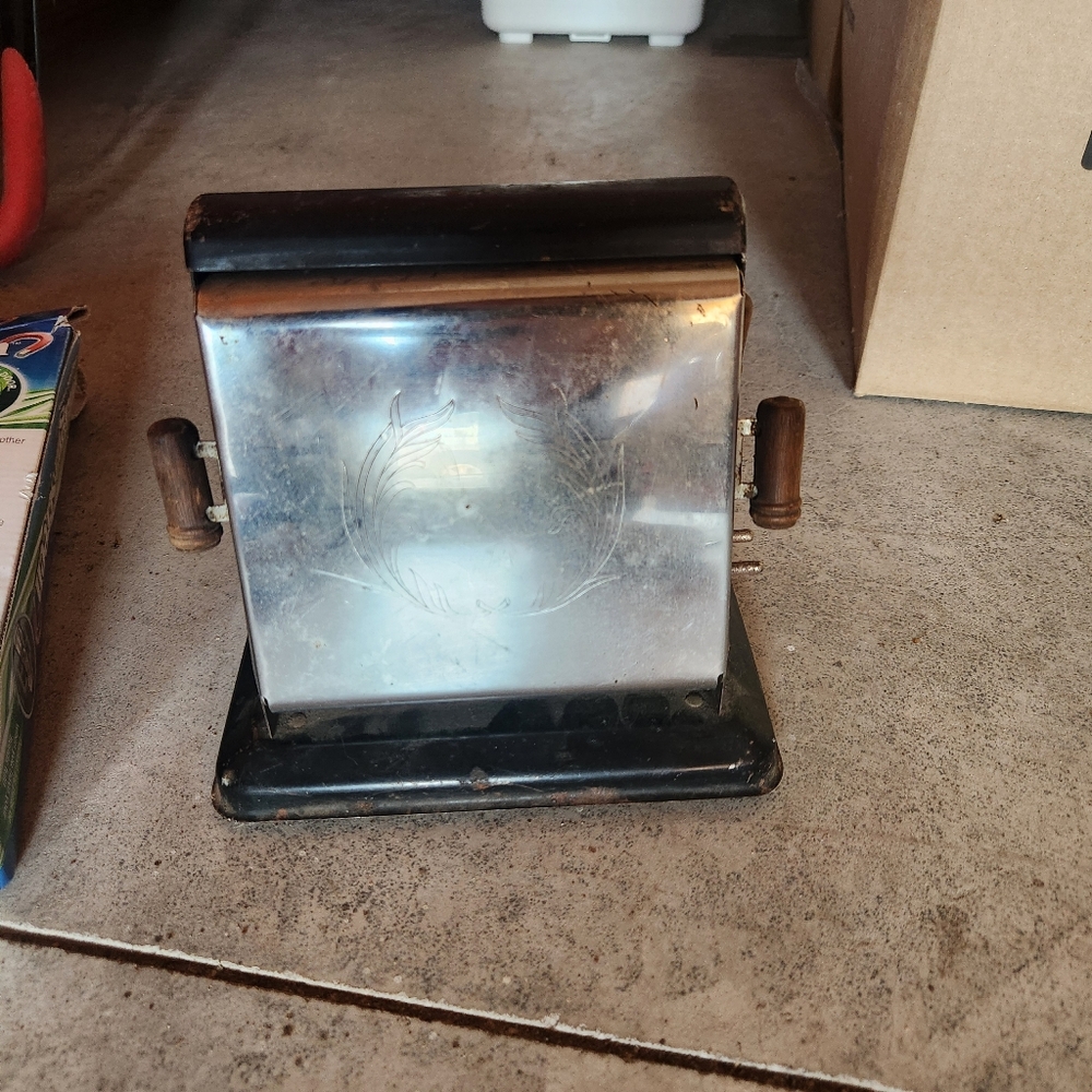 Vintage toaster
